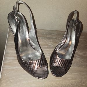 Calvin Klein Dana Peep Toe Metallic Snake Heels sz 7.5